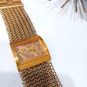 Guess women's bracelet watch